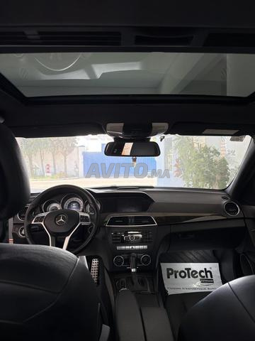 مرسيدس بنز الفئة سي ديزل أوتوماتيكية 2011 - 2