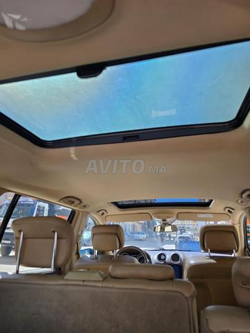 مرسيدس بنز - 7 أشخاص - 2