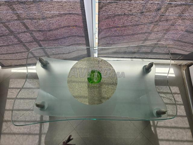 طاولة قهوة زجاجية رائعة بطابقين. - 2