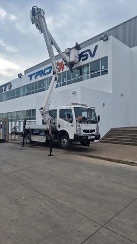 شاحنة منصة رافعة 20 مترًا - 2