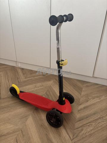 سكوتر بثلاث عجلات - 2