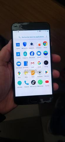 وان بلس 5 128 جيجا 8 رام خدام مزيان