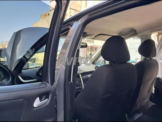 P207 M2011 حالة جيدة جدا - 2