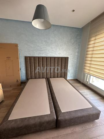 Tête de Lit, 2 Sommiers et 2 matelas Simmons - 2