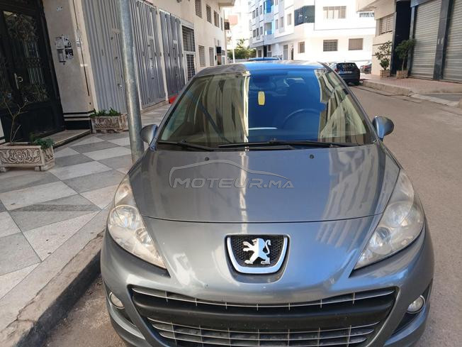 P207 M2011 très bon état 