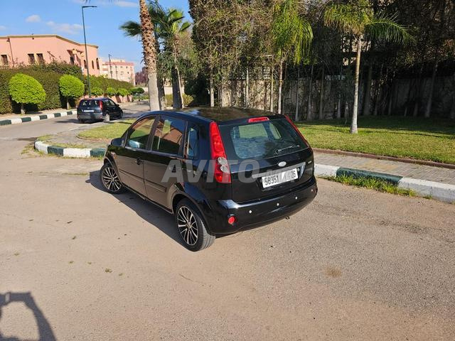 Ford Fiesta Diesel Manuelle 2007 à Marrakech - 2