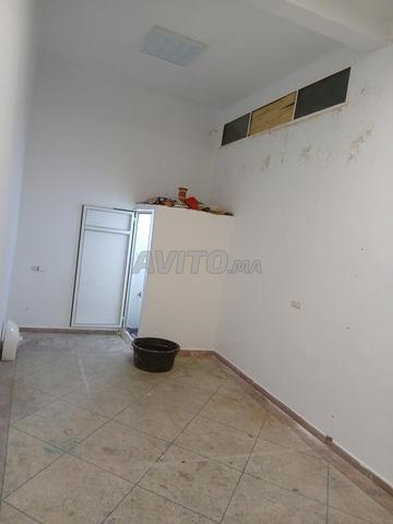 محل للإيجار ، المسيرة 2 - 2