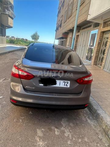 سيارة فورد فوكس شبه جديدة - 2