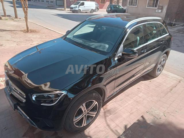 مرسيدس 4×4 GLC NRUVE جميلة جدا للبيع