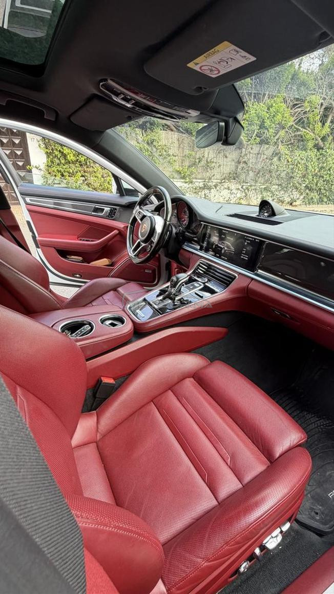 porsche panamera 4s