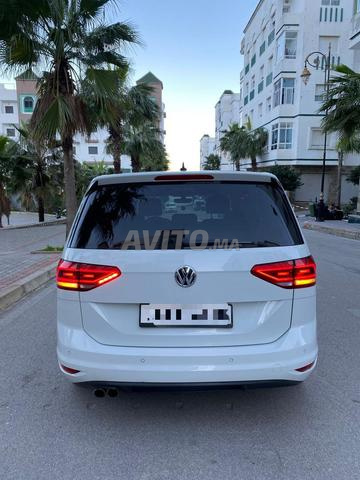 Volkswagen Touran - 2
