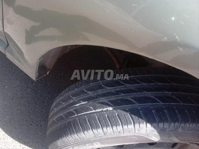 داسيا لوغان إيسانس 2005 - 2