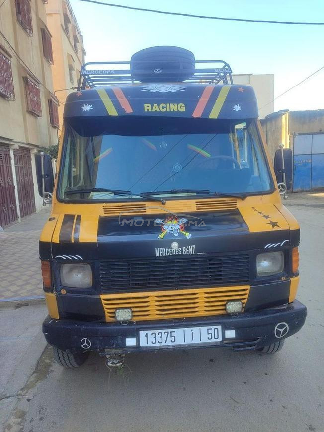 Mercedes-Benz Diesel Manuelle 1992 à Meknès