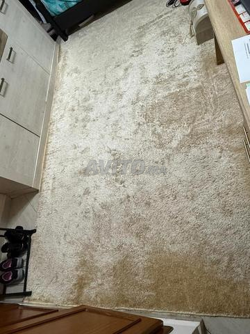 Tapis presque neuf - 2