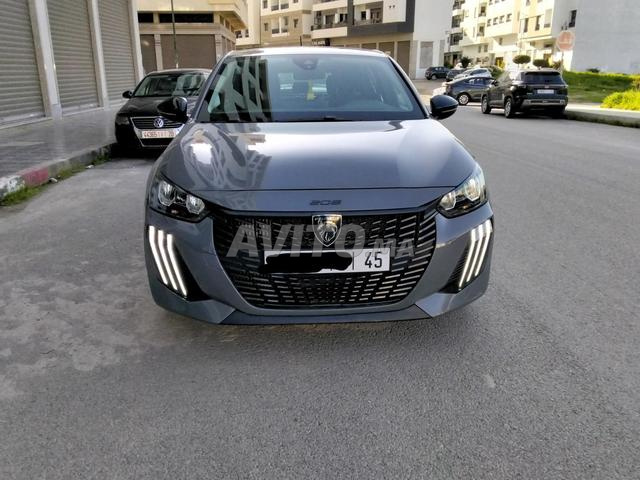 Peugeot 208 diesel parfaite état 2024 - 2