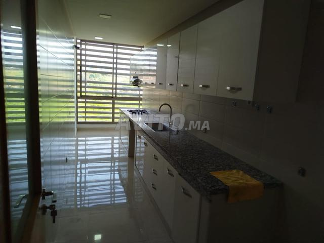 Bel Appartement proche des commodités à Harhoura