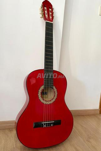 Guitare neuve - 2