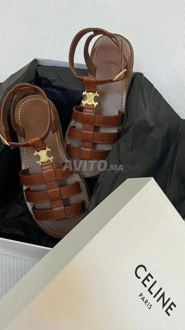 صندل سيلين من الجلد الطبيعي CL8460