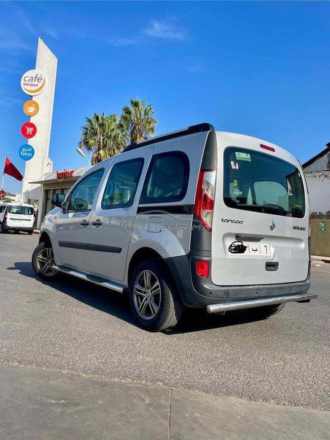 voiture mli7a a vendre 