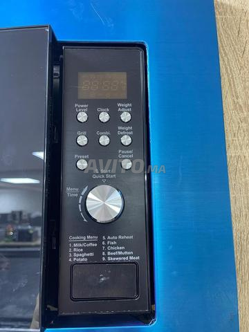 Micro-ondes encastrable marque Vinizea - 2