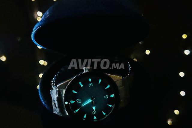 Montre automatique Omega Seamaster super-luminova