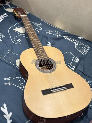 قيثارة جديدة للبيع - 2