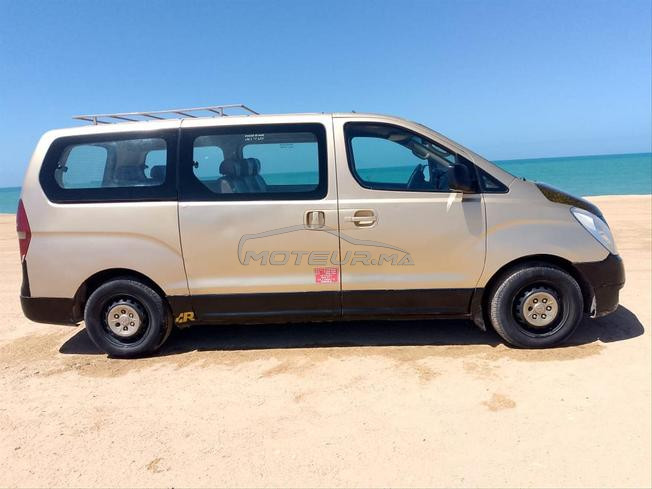 hyundai H-1 