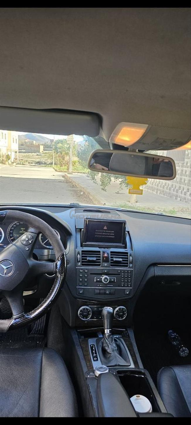 سيارة نقية بزاف كتواجد فدريوش