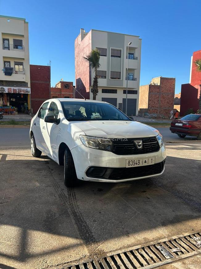 Dacia lgane