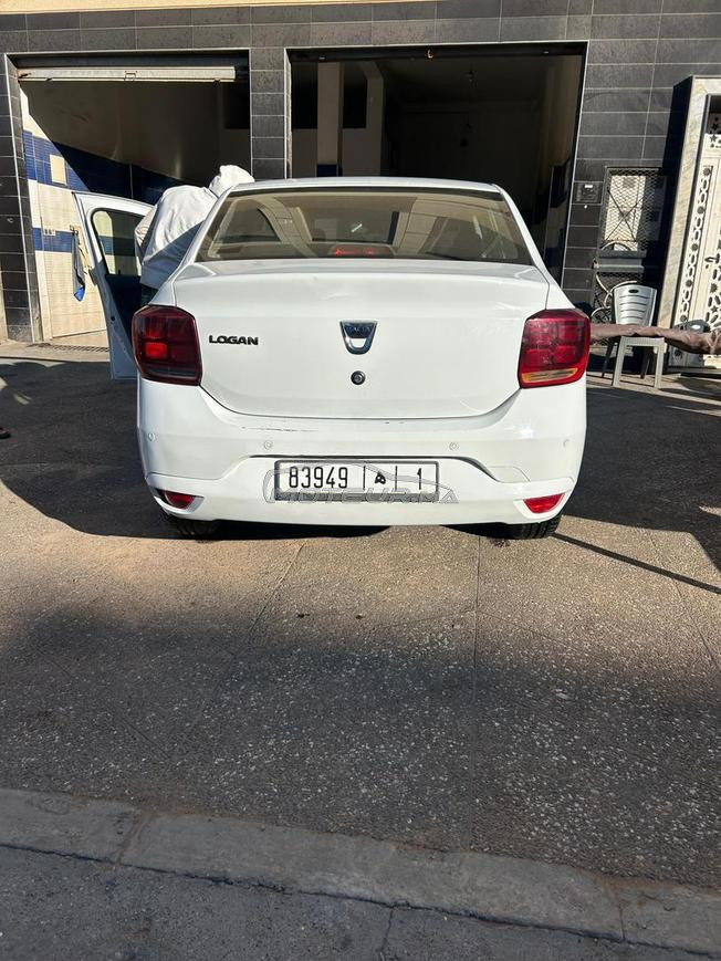 Dacia lgane