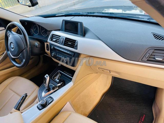 BMW serie 3 , exellent etat , fin 2015 , - 2