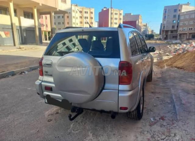 Toyota rav4 diwana 2012 - 2