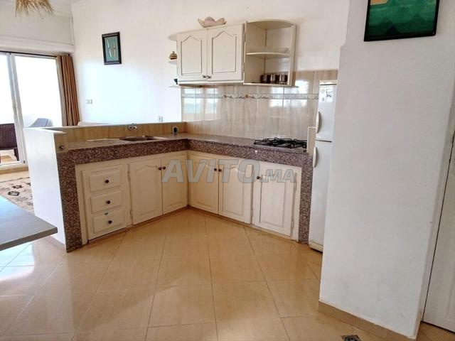 فيلا مطلة على البحر - 2