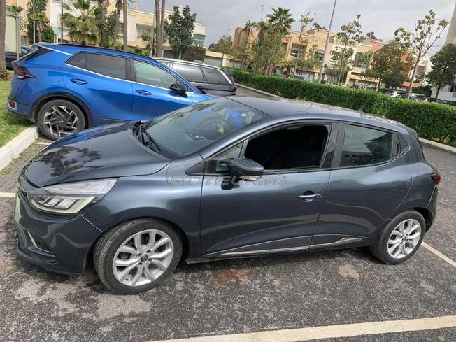 رينو كليو ديزل أوتوماتيك 2021 في الدار البيضاء