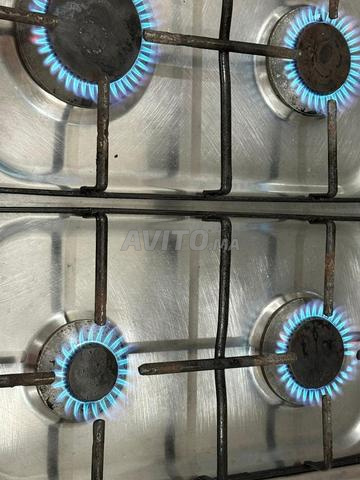 🔥 Plaque de cuisson inox Frran 4 feux avec fourno en bon état