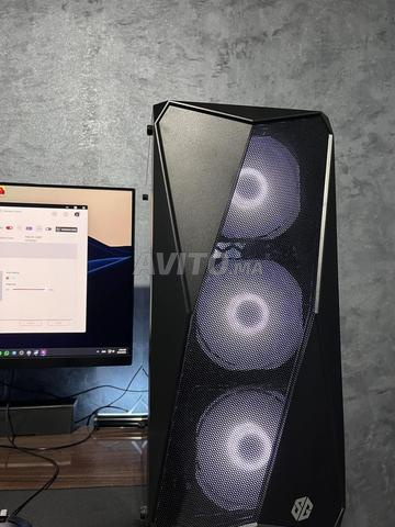 PC Gaming Core Ultra 5 RTX 5050 État Excellent