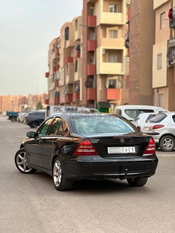 Mercedes c220 modèle 2007 - 2
