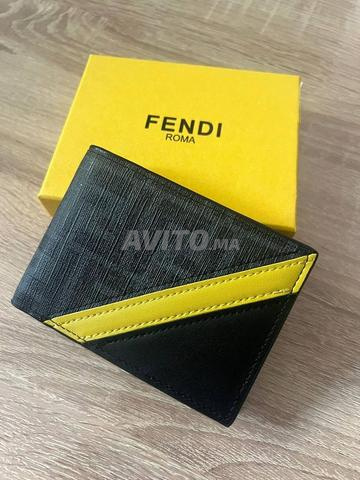 محفظة فندي رجالي FN7430 - 2