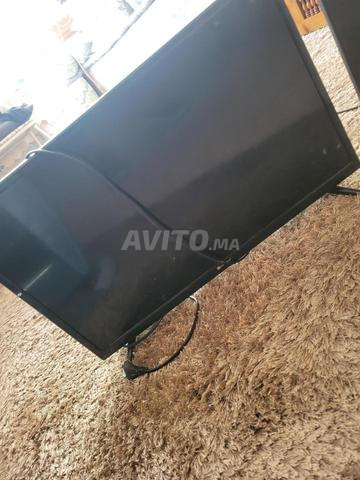 تلفزيون وشاشة