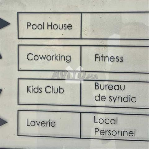 179026-Appt à louer à 16500DH à Casablanca Finance - 2