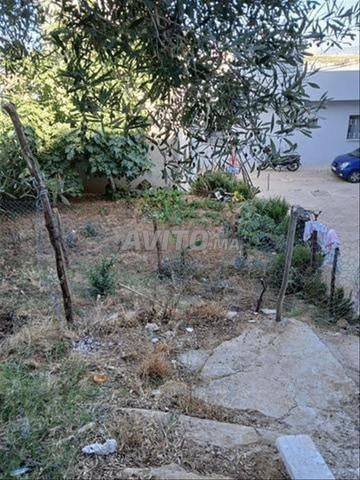 أرض للبيع بالقرب من الملعب الكبير في طنجة