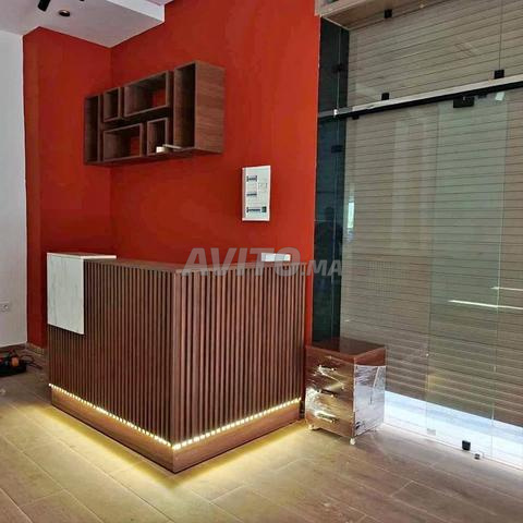 مكتب استقبال عملي ومنظم - 2