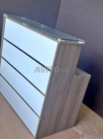 مكتب استقبال عملي لتنظيم فضاء الاستقبال - 2