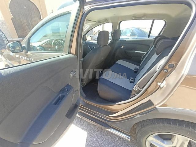 DACIA SANDERO STEPWAY - 2