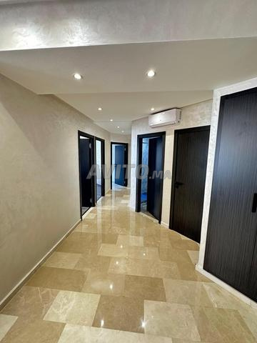 شقة جميلة جدا للإيجار طريق الجديدة - 2