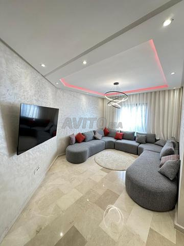 شقة جميلة جدا للإيجار طريق الجديدة