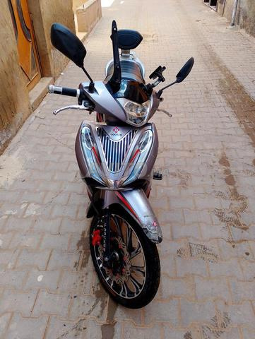 Moto Docker fame gama - 2