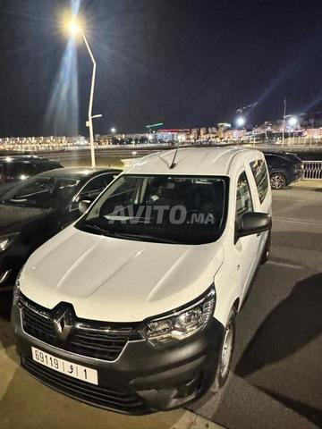 Renault Express Diesel Manuelle 2022 à Tanger - 2