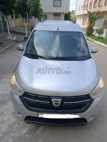 سيارة دوكير للبيع