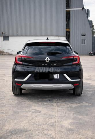 Captur 2023 Techno RABAT